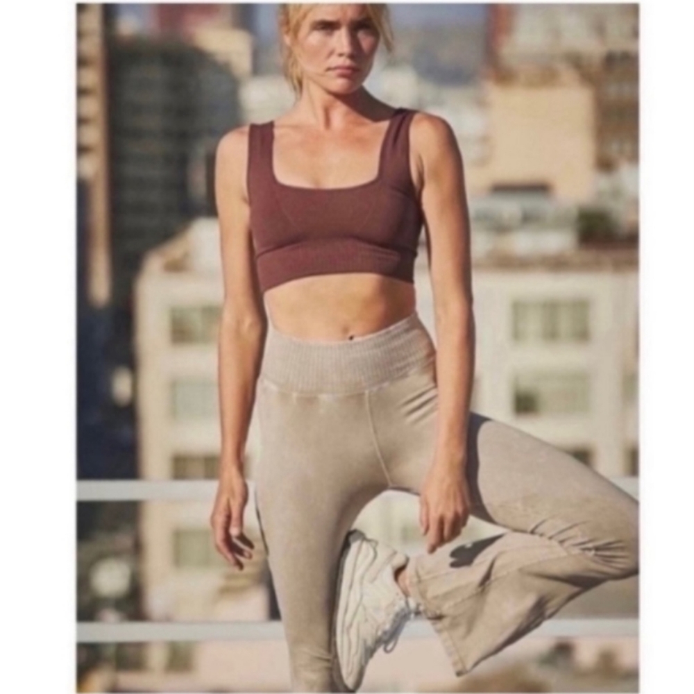 NWOT!!!  FREE PEOPLE GOOD KARMA FLARE LEGGINGS XS-S
